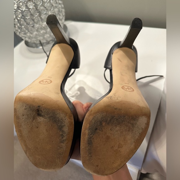 Michael Kors Black Leather Platform heels - Picture 2 of 8